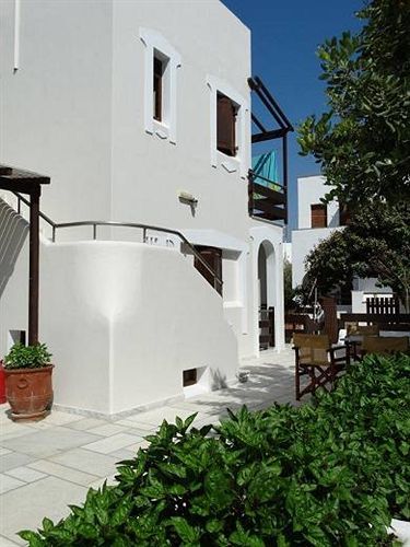 Ostria 2*